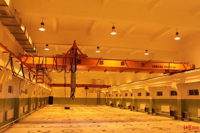 起重机起家、助力“玲龙一号”这家成都企业进军机器人领域｜建圈强链调研行(图5)