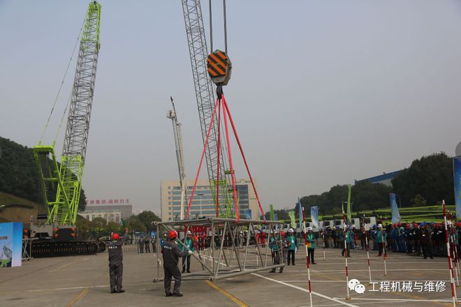 米乐M6：中联重科ZCC2600履带式起重机成全国吊装职业技能竞赛全国总决赛唯一指定用机(图7)
