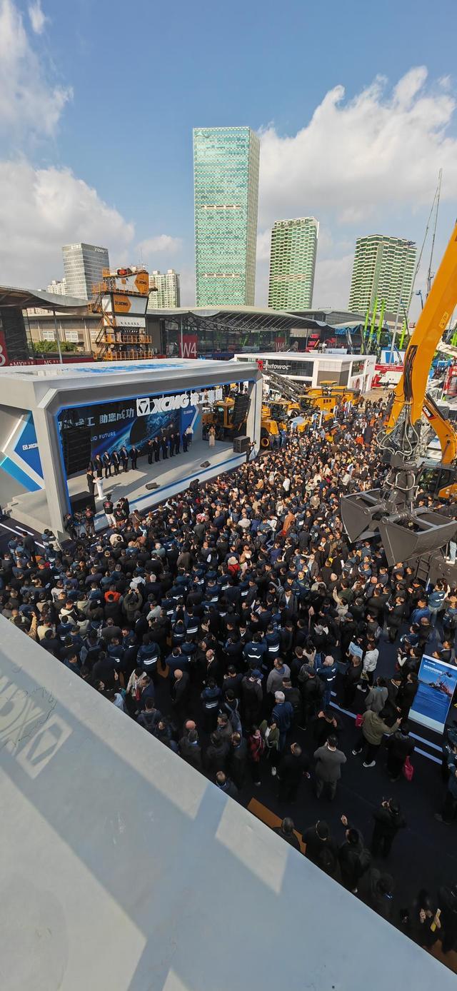徐工集团baumaCHINA2024惊艳亮相：展示中国工程机械的硬核实力(图1)