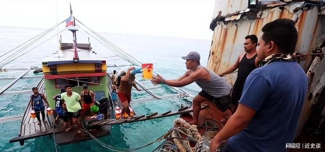 断粮三个月坐滩破船大结局？菲司令：强行拖船视作战争行为！(图2)