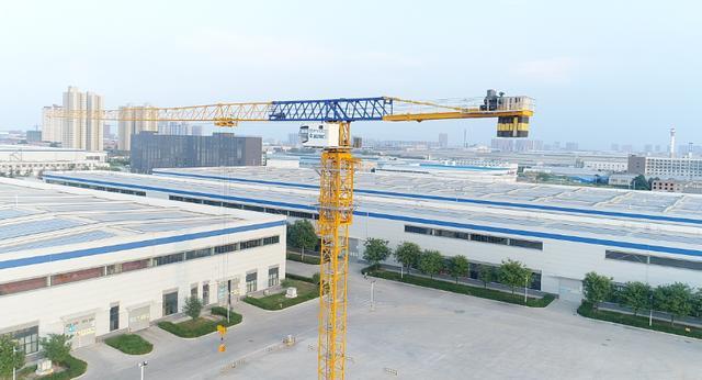 建设机械的“守”与“攻”(图1)