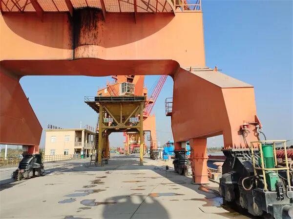 打通砂石江海运输通道！欢迎芜湖裕溪口汇隆港中洋港成为2025东海论坛分会协办单位！(图3)