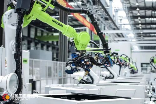 米乐M6平台：从领航级智能工厂看中联重科的“智造”升维(图4)
