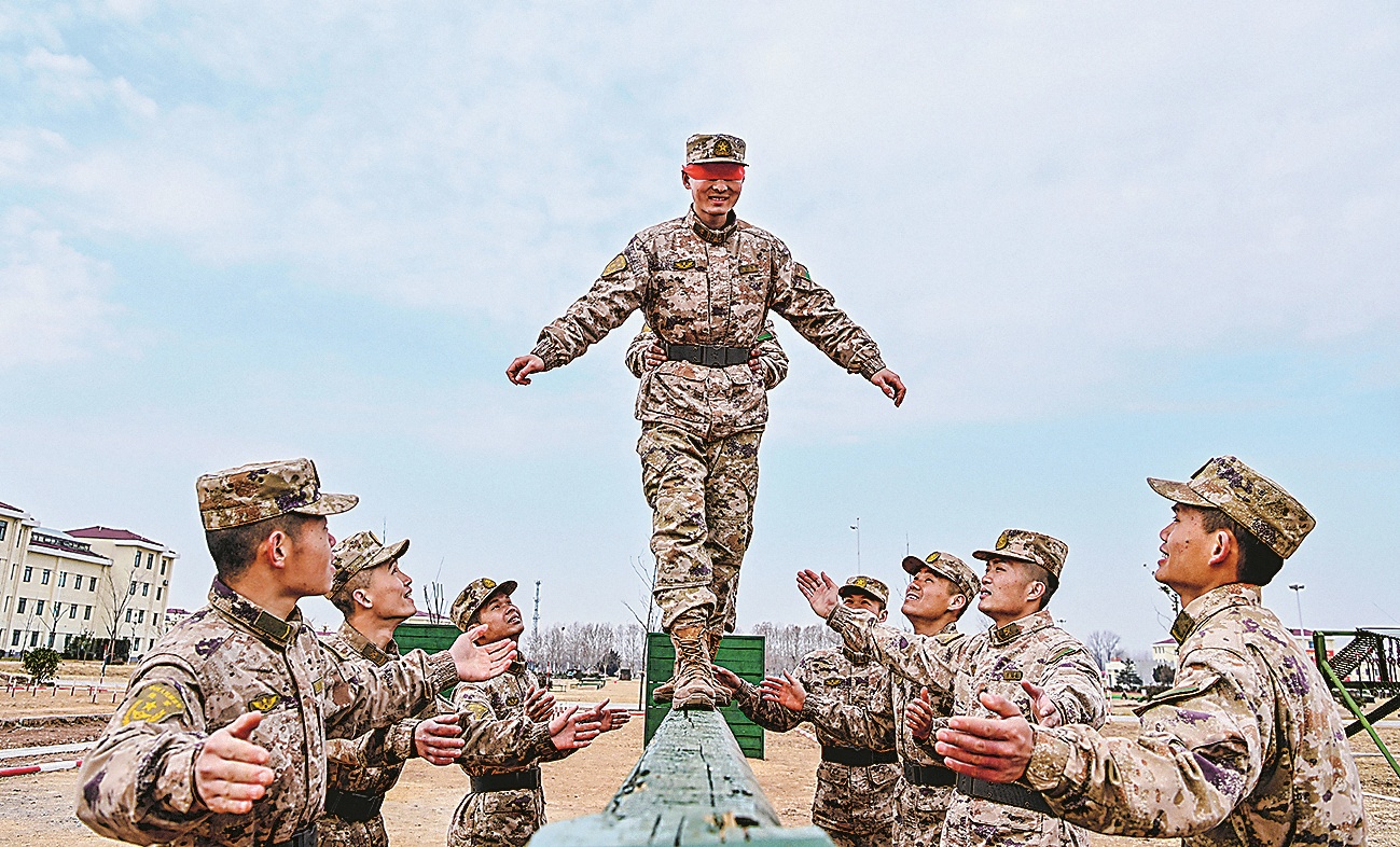 军营观察丨追踪“回声”的轨迹(图2)