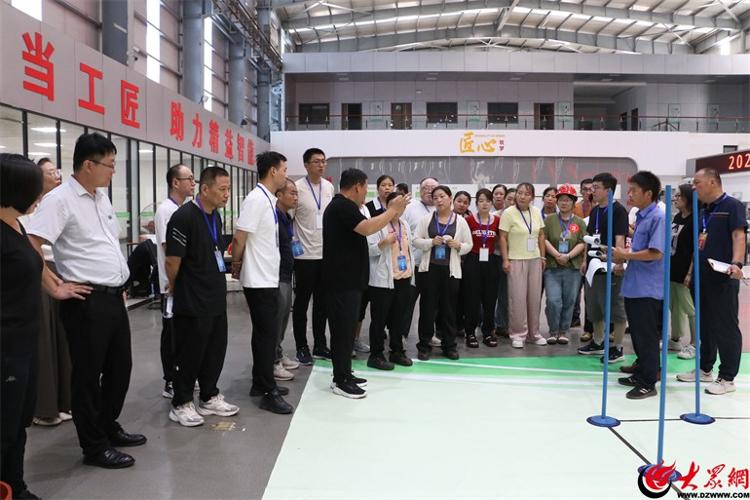 “重”工出“细”活德州市新材料产业（桥式起重机）技能竞赛成功举办_大众网(图1)